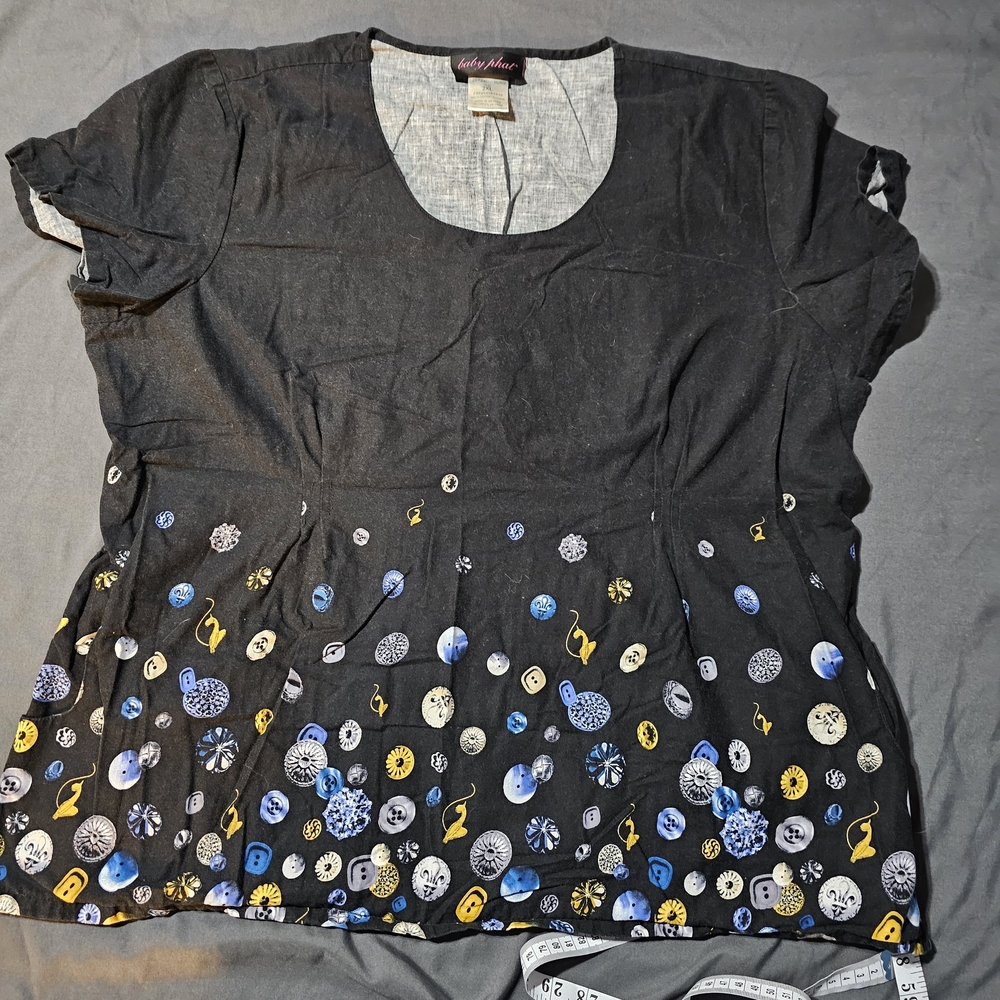 ⭐️*2/$20* Chic Fitted Baby Phat Women's Scrub Top 2XL